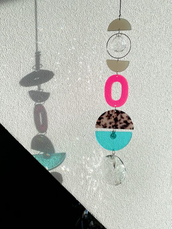 UNIK.HUS Aliniaart Suncatcher Acryl Pink Silber Türkis